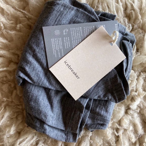 NWT Icebreaker Women's Merino Wool Baselayer Top - Picture 1 of 6